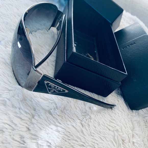 Prada Sunglasses - Picture 2 of 5